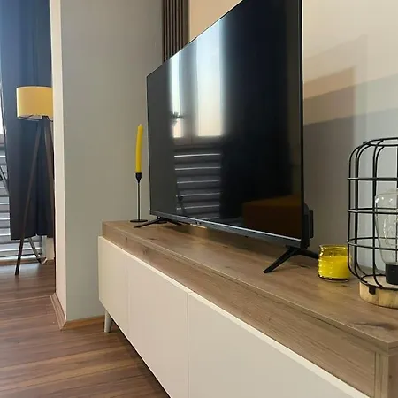 شقة Yellow Sky Center