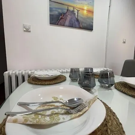 شقة Yellow Sky Center